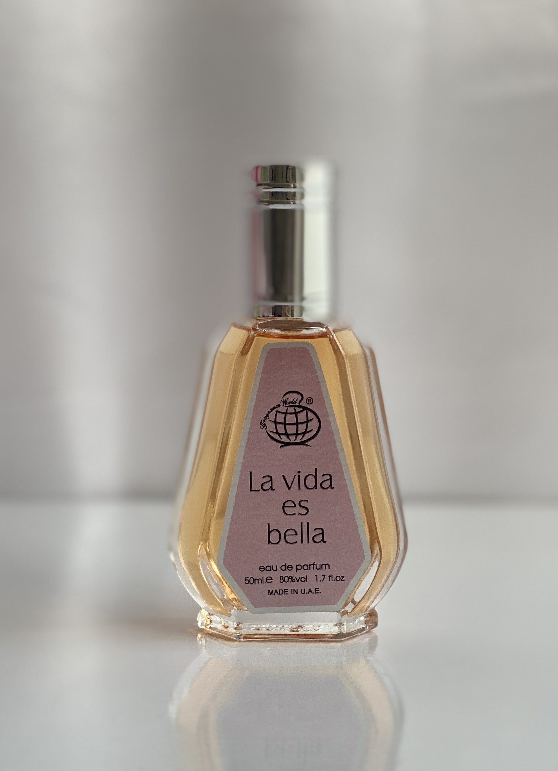 ادکلن زنانه la vida es Bella  لانکوم 50 mil فرگرانس